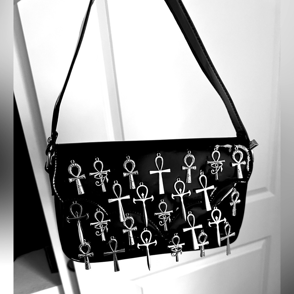 WIDOW IDOL WORSHIP SHOULDER BAG